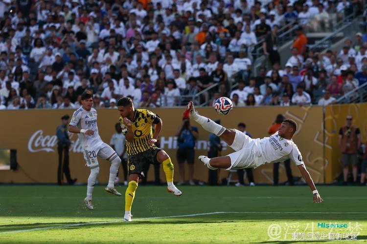 皇马险胜惊魂!补时9分钟:3球大战1红牌 门神99分钟神扑救主 皇马险胜惊魂!补时9分钟:3球大战1红牌 门神99分钟神扑救主